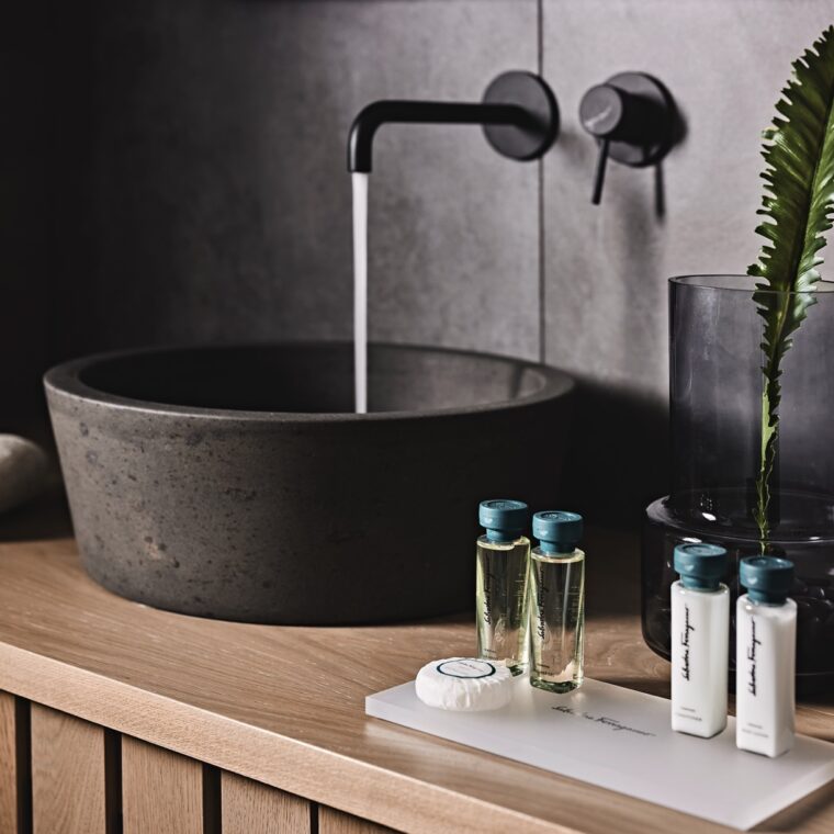 Ο₂ Suites - Glyfada-Athens