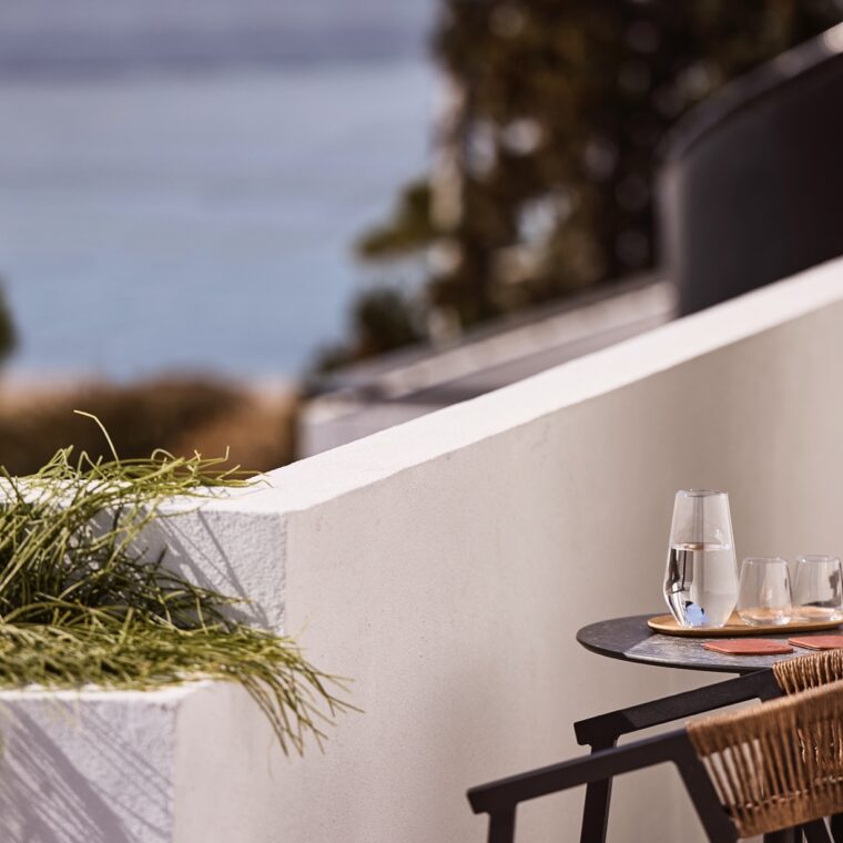 Deluxe Double Room with Side Sea View